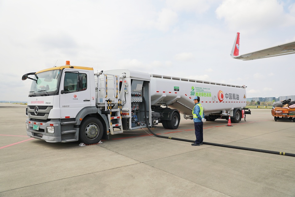 Китай запускает масштабный проект по устойчивому авиационному топливу