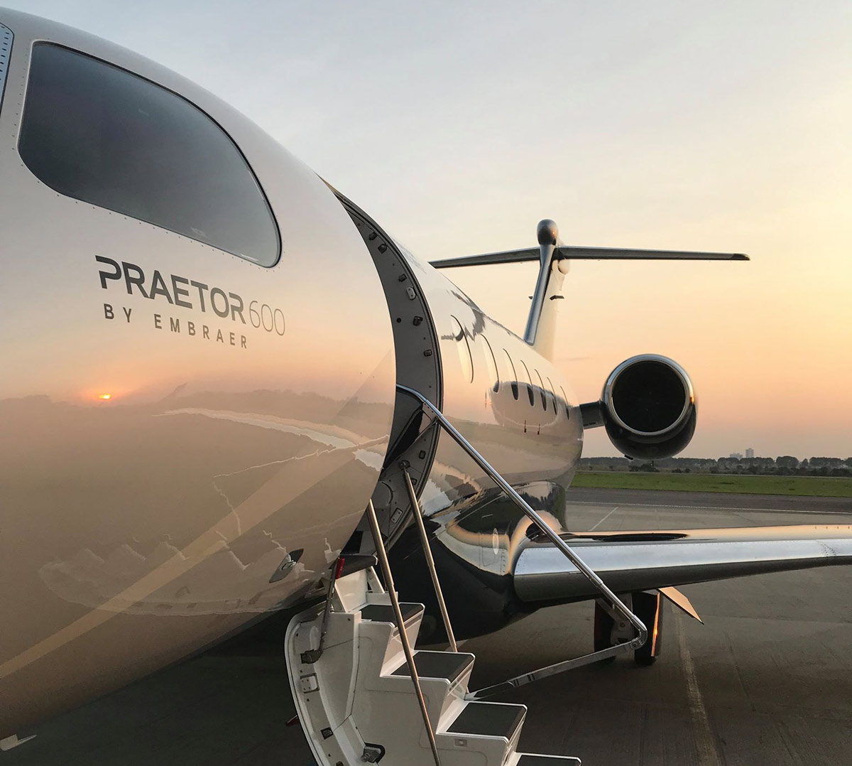 Embraer   Praetor 600   