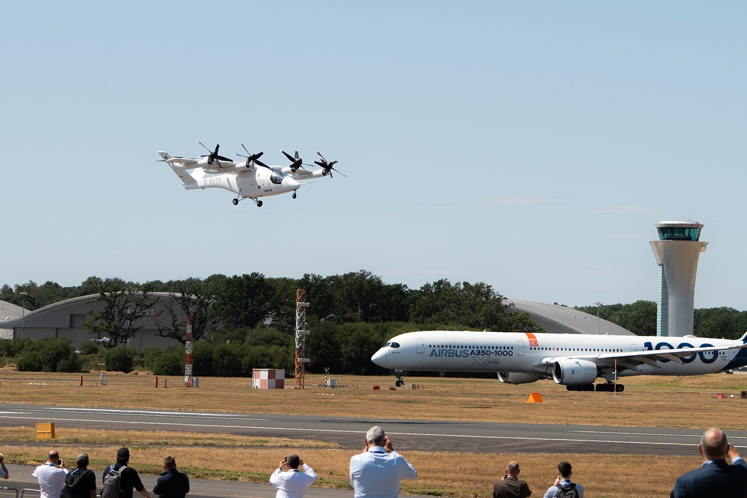 Vertical Aerospace выполняет первый публичный переходный полёт eVTOL 