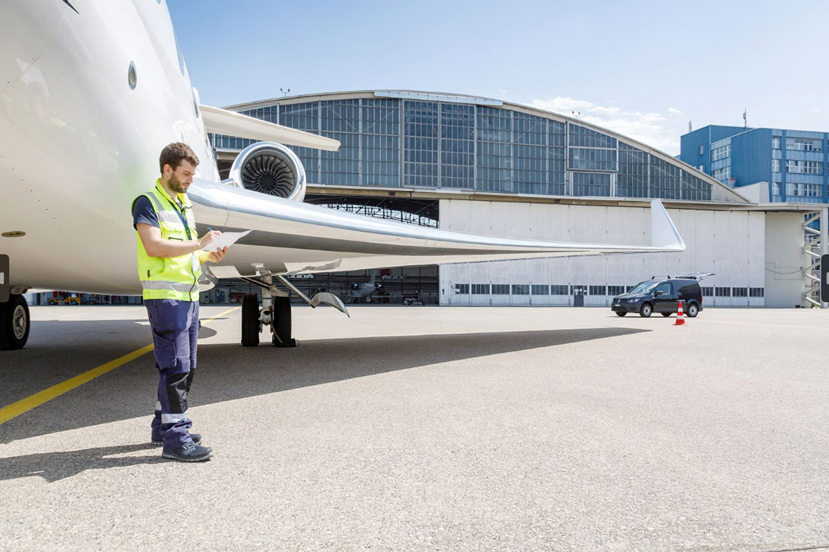 Jet Aviation получает одобрение FOCA для технического обслуживания в Цюрихе