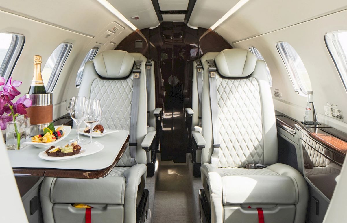 Чешская компания Atmospherica Aviation заказала два Phenom 300E