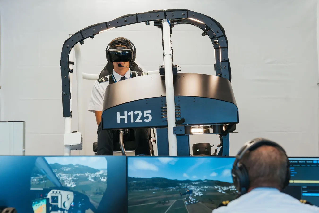 Loft Dynamics   FAA   VR Flight Sim