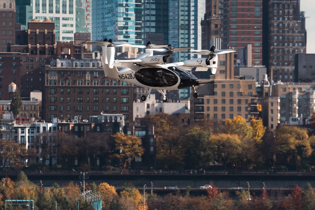    eVTOL      AAM  