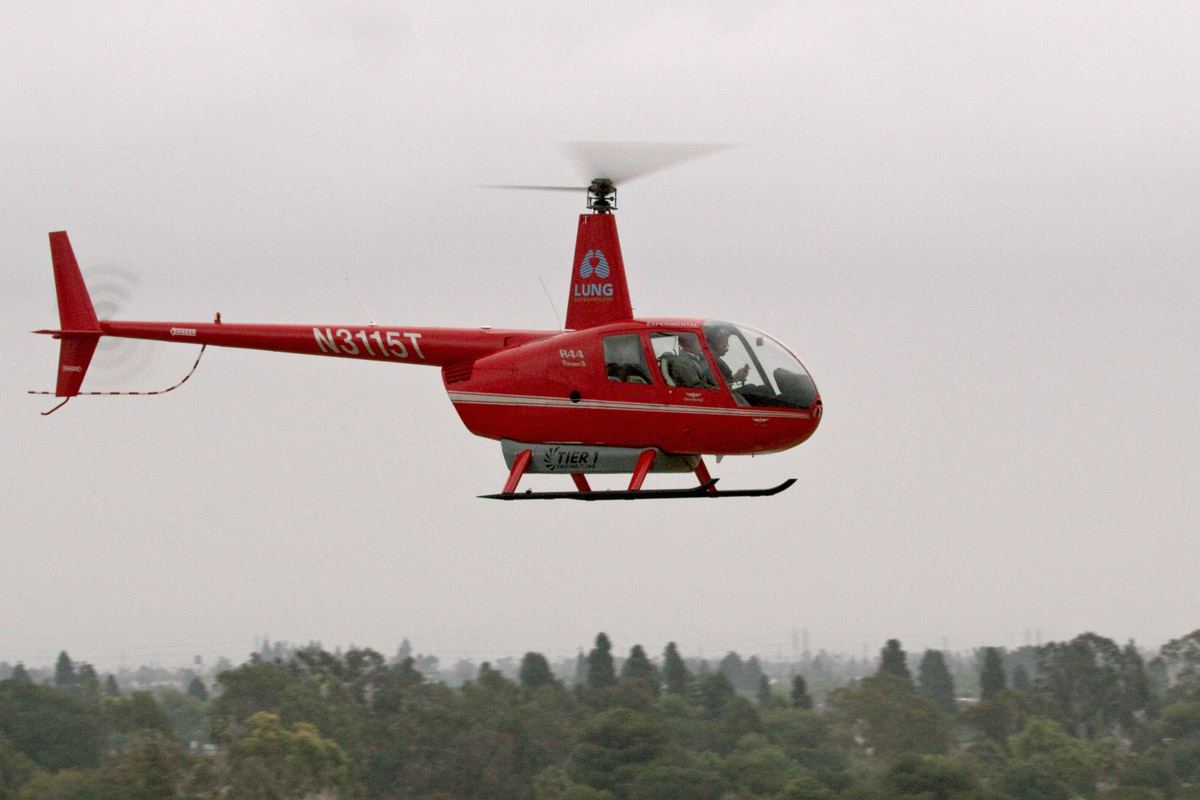 В первый полет отправился полностью электрический Robinson R44