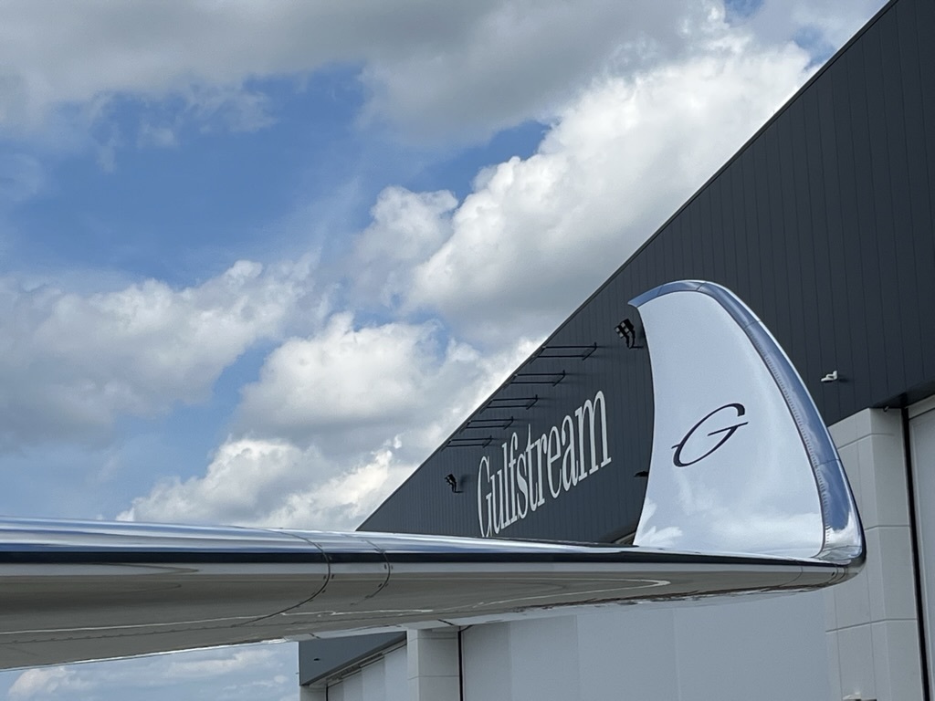 Поставки Gulfstream достигли рекордных показателей в первом квартале