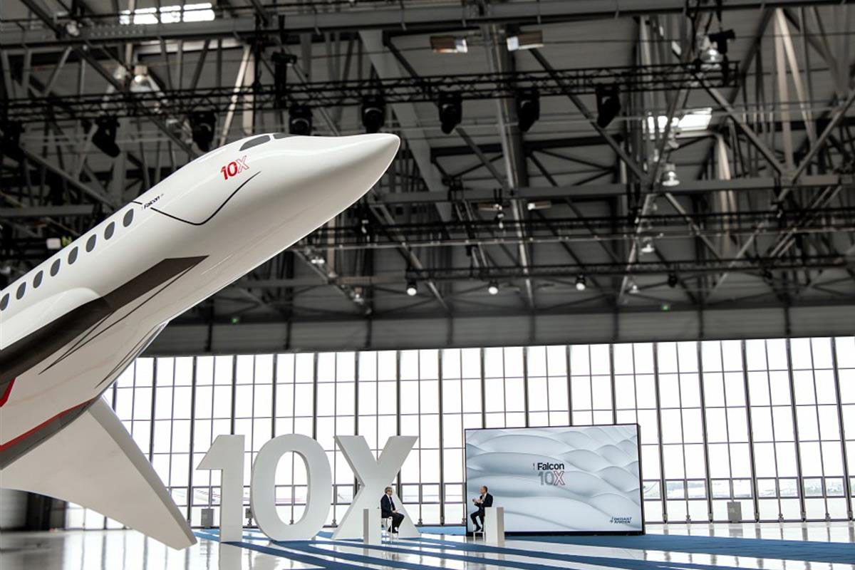   Dassault: 10   