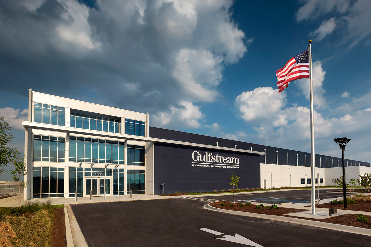 Gulfstream расширяет клиентский центр в Саванне
