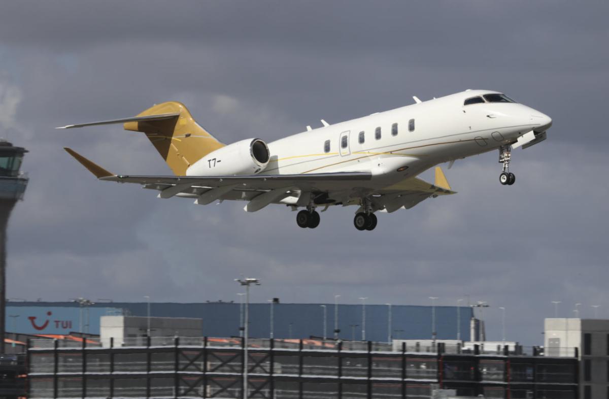 DC Aviation Malta  Challenger 350   T7