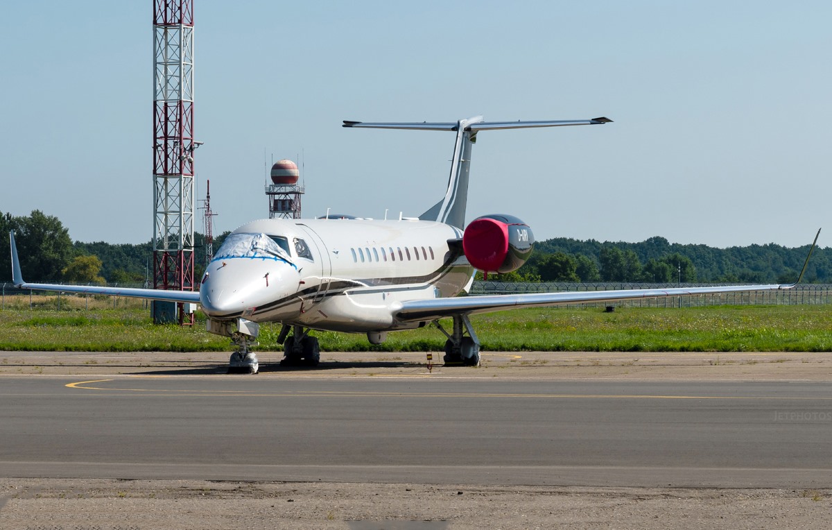    Legacy 650,   Air Hamburg,   