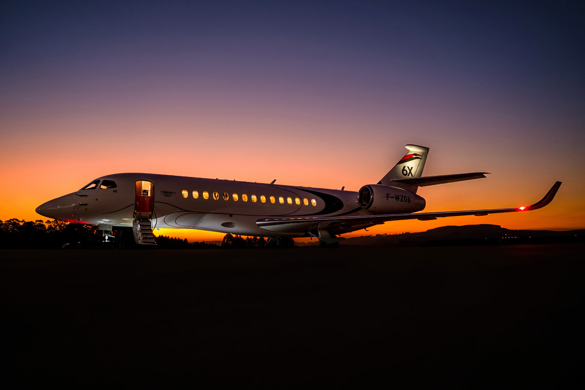 Правительство Сербии получило новый Dassault Falcon 6X