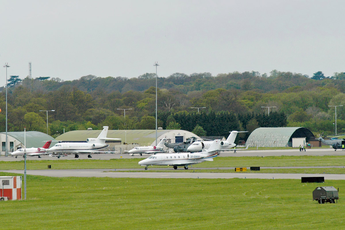 Universal Aviation UK    Northolt Airport