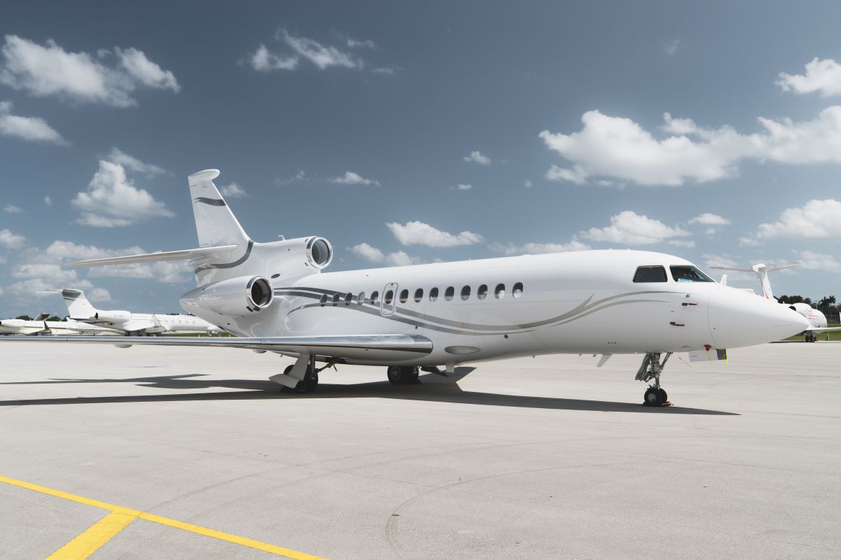 VIP Completions     Falcon 7X