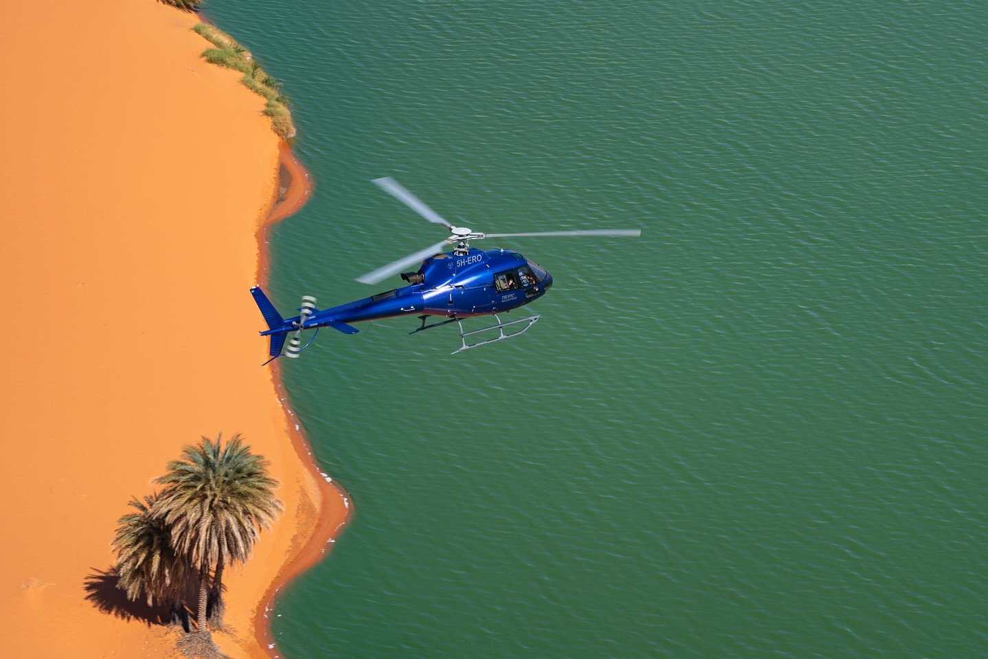   Tropic   Airbus H125