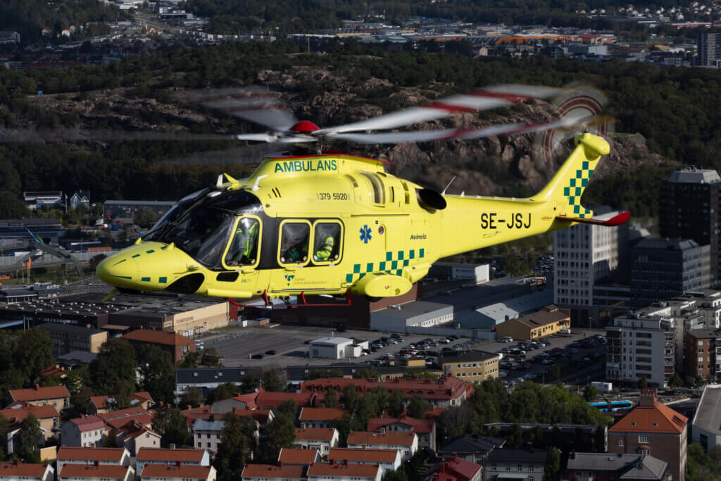 AW169 компании Avincis стал первым, налетавшим 5000 часов