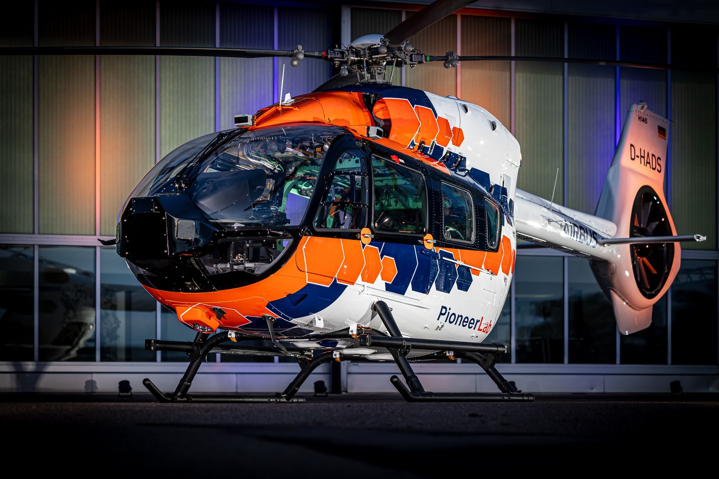 Airbus Helicopters    -  